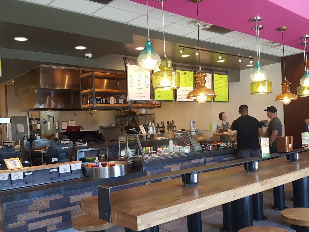 Fresh Griller | restaurant | 2400 E Chapman Ave, Fullerton, CA 92831, USA | 7148821015 OR +1 714-882-1015