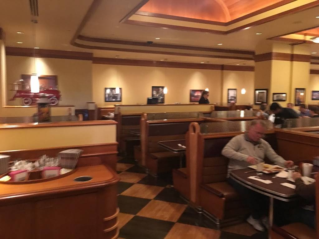 Falcon Diner at Ameristar Casino | restaurant | 1 Ameristar Blvd, St Charles, MO 63301, USA | 6369404955 OR +1 636-940-4955