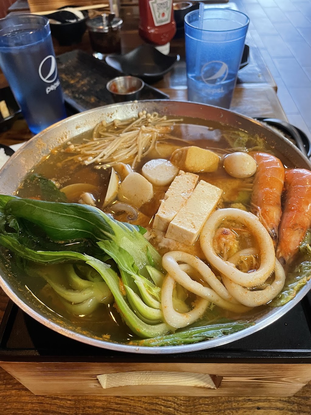 HOT POT CITY | restaurant | 2008 W Big Beaver Rd, Troy, MI 48084, USA | 2487929928 OR +1 248-792-9928
