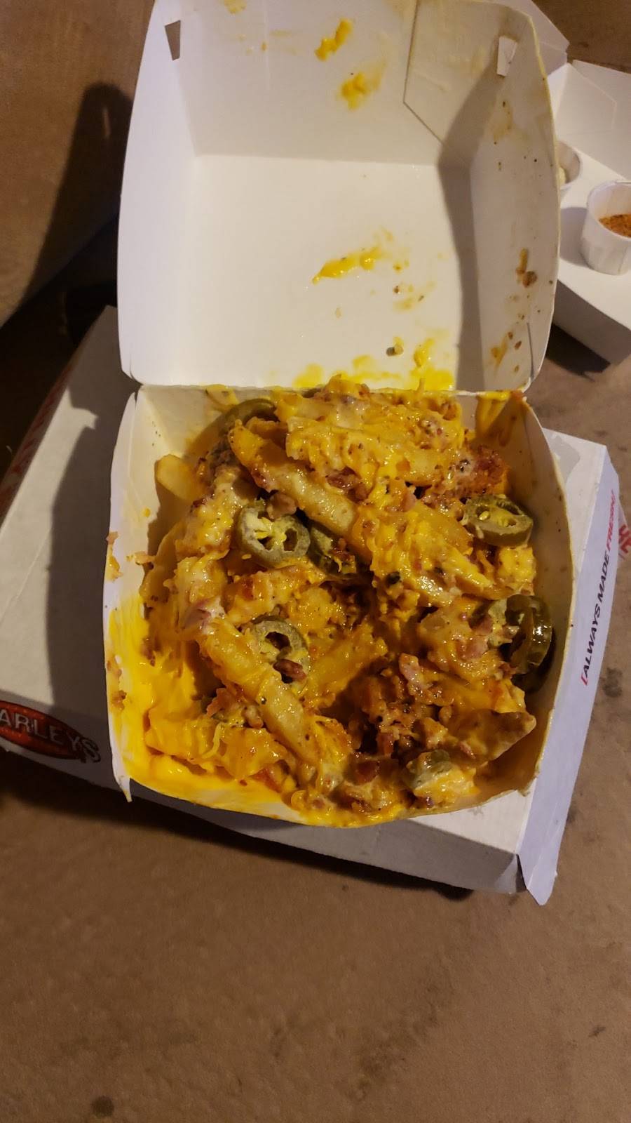 Charleys Philly Steaks | restaurant | 9617 N Metro Pkwy W Ste MM06, Phoenix, AZ 85051, USA | 6029430023 OR +1 602-943-0023