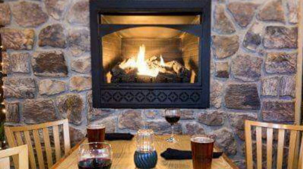 Riverside Barr and Grill | restaurant | 5801 South Delaware Drive, Easton, PA 18040, USA | 6102581008 OR +1 610-258-1008