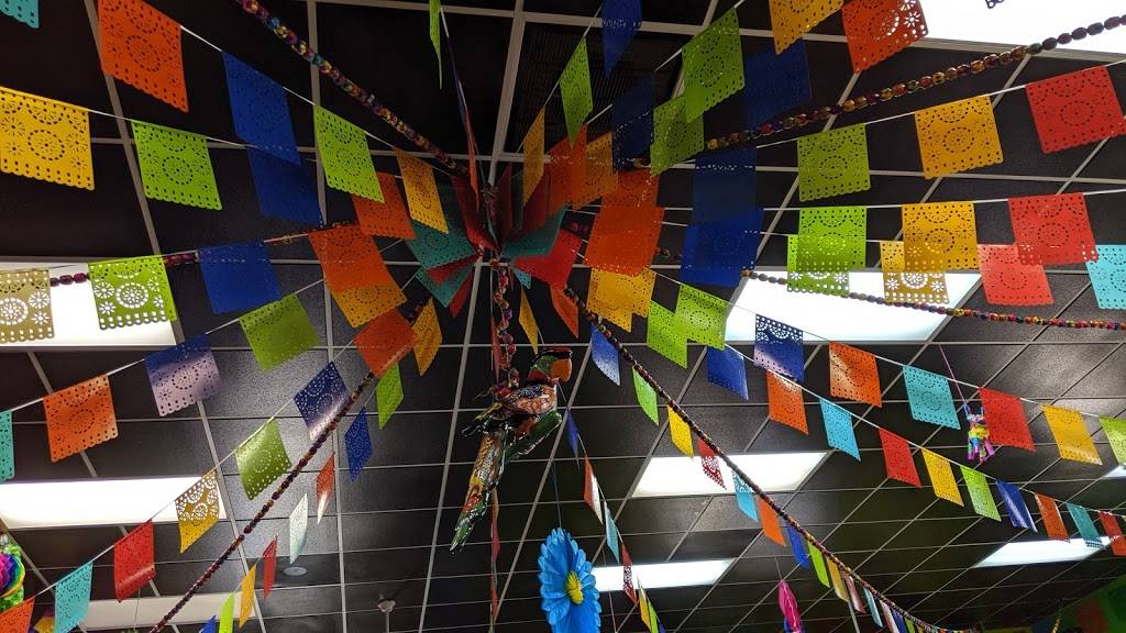 Jose’s Mexican Foods | restaurant | 517 W Reno Ave, Oklahoma City, OK 73102, USA | 4054939462 OR +1 405-493-9462