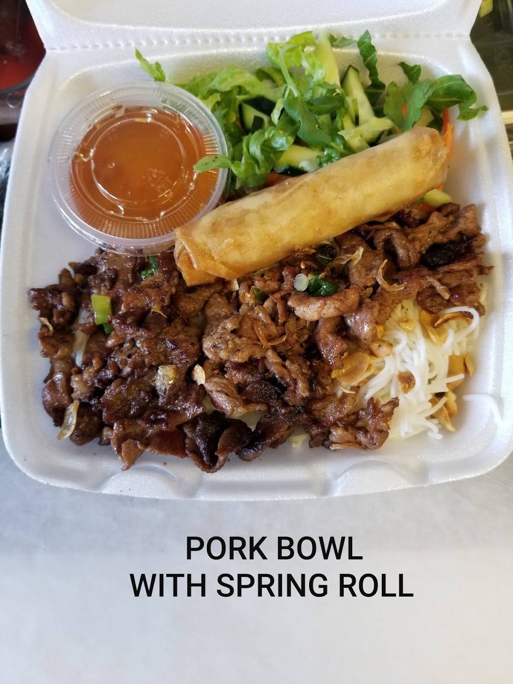 Vietnomz Mobile Cuisine | restaurant | 601 S 11th St, Waco, TX 76706, USA | 2542947855 OR +1 254-294-7855
