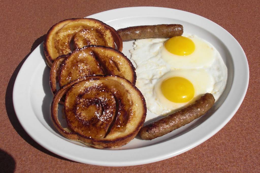 Traditional Pancake House | restaurant | 5121 S 76th St, Greendale, WI 53129, USA | 4144217987 OR +1 414-421-7987