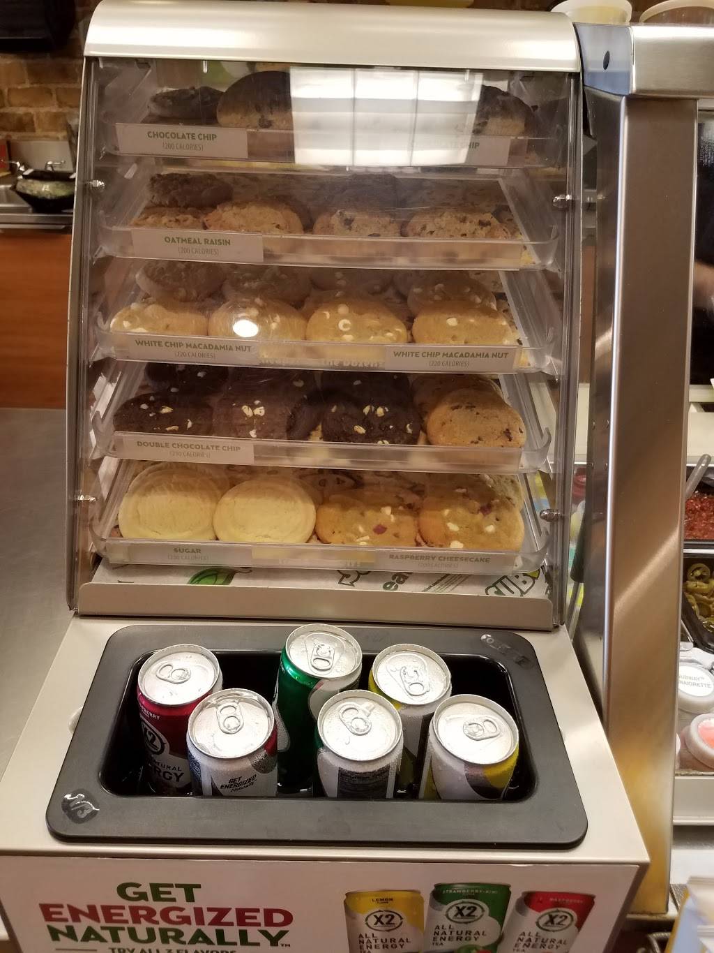 Subway | restaurant | 13048 Fair Lakes Shopping Center, Fairfax, VA 22033, USA | 7032222900 OR +1 703-222-2900