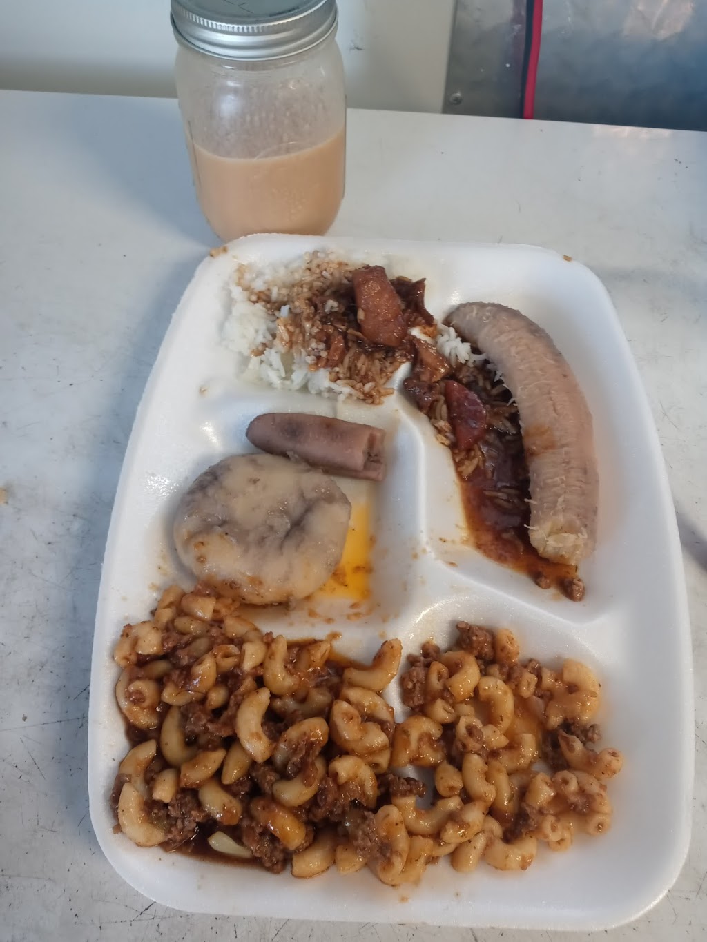 Chef Rasta Rayon Authentic Island Food Cuisine Tampa | restaurant | 7611 Causeway Blvd, Tampa, FL 33619, USA | 7547771738 OR +1 754-777-1738