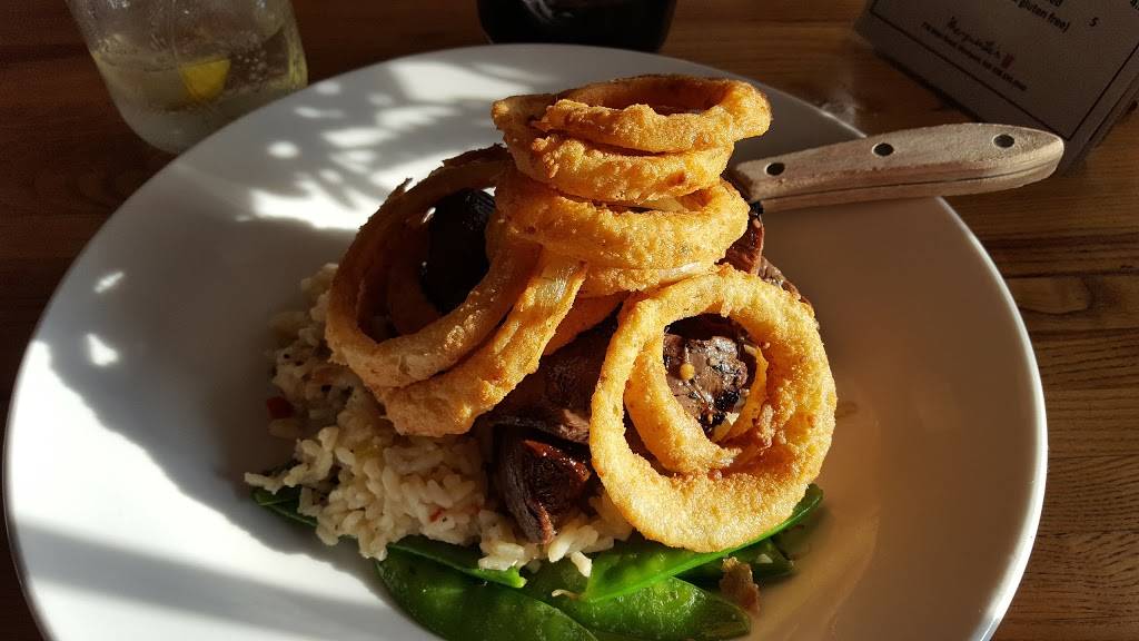 Marguerites Restaurant | restaurant | 778 Main Rd, Westport, MA 02790, USA | 5086363040 OR +1 508-636-3040