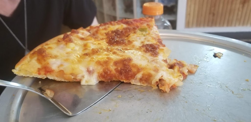 Piccadilly Circus Pizza | restaurant | 513 Main St, San Luis, CO 81152, USA | 7196720340 OR +1 719-672-0340