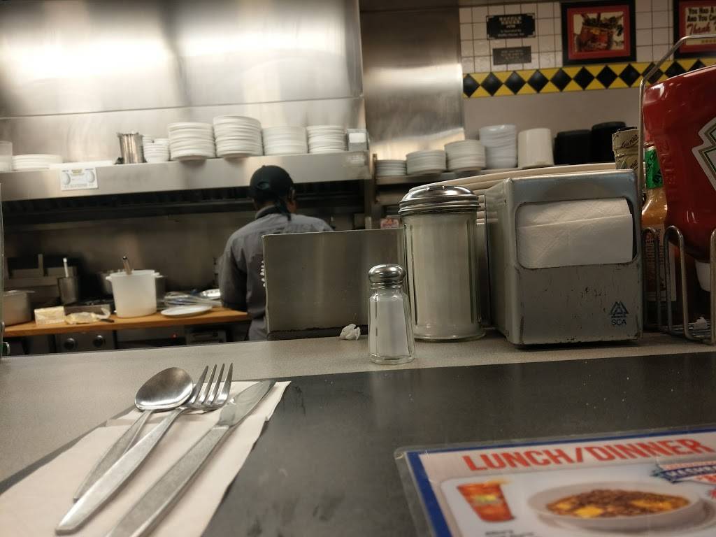 Waffle House | meal takeaway | 543 Carrollton St, Temple, GA 30179, USA | 7705628314 OR +1 770-562-8314