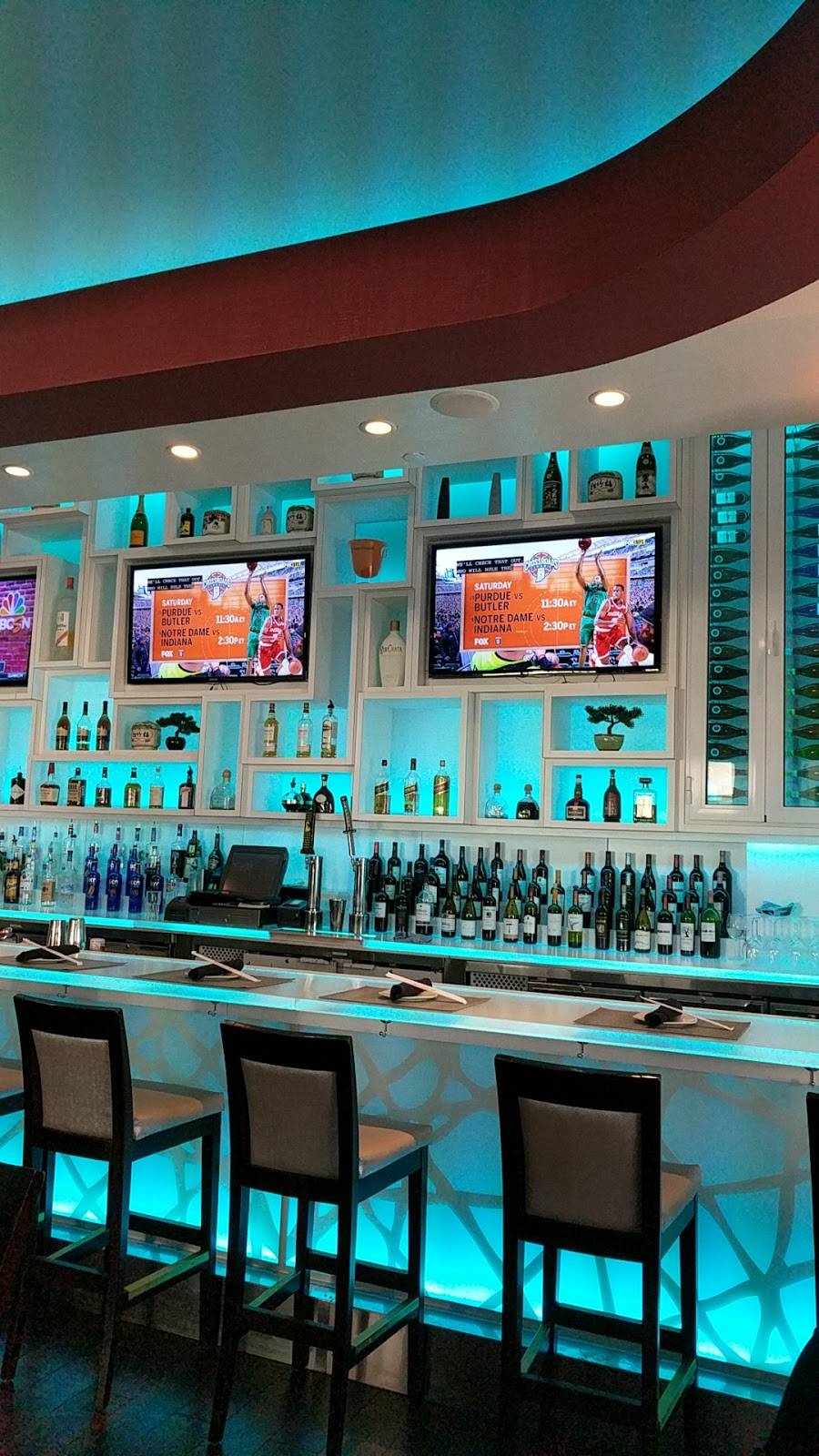 Wokn Fire | restaurant | 590 Village Center Dr, Burr Ridge, IL 60527, USA | 6303235100 OR +1 630-323-5100