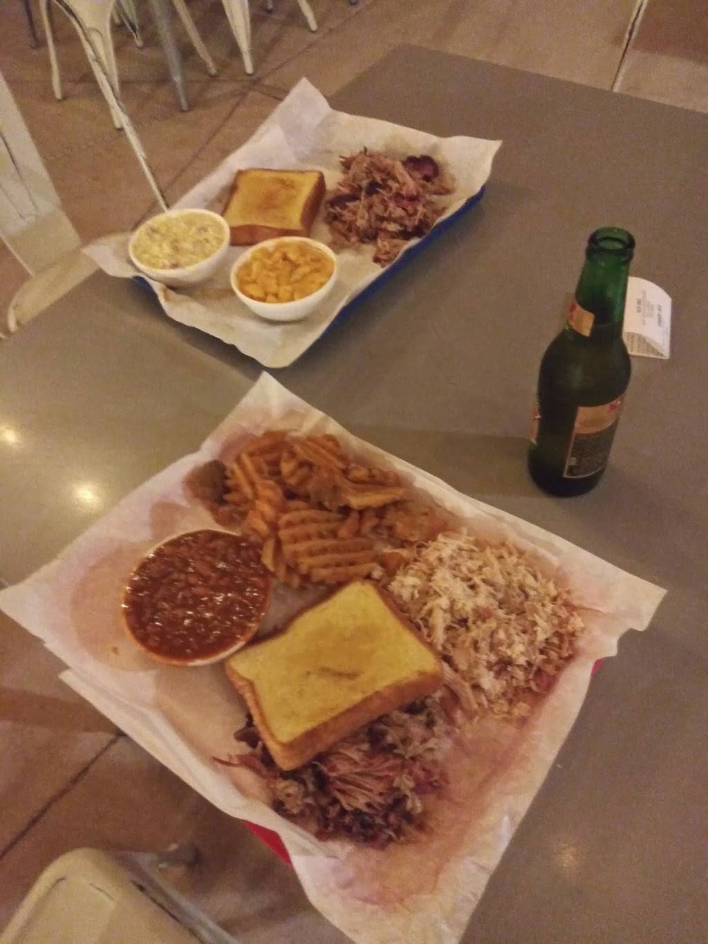 Tays BBQ | restaurant | 16461 S Houghton Rd suite b, Corona De Tucson, AZ 85641, USA | 5204001836 OR +1 520-400-1836