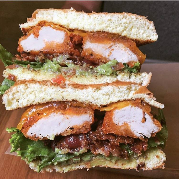 Elevation Burger | restaurant | 437 S Oyster Bay Rd, Plainview, NY 11803, USA | 5164338070 OR +1 516-433-8070