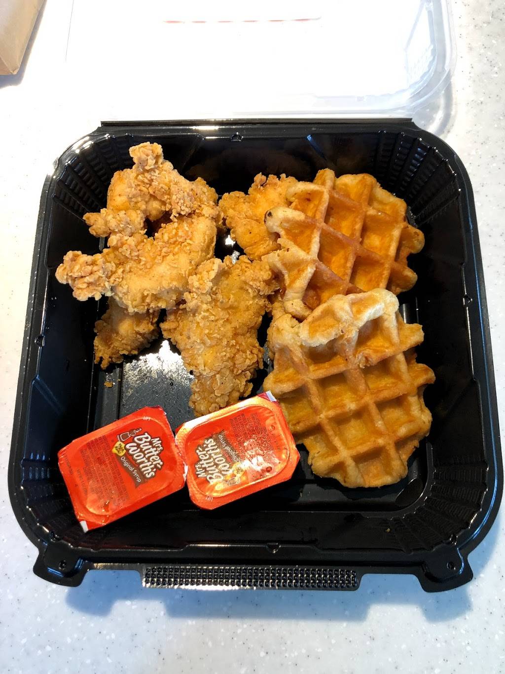 KFC | restaurant | 2006 6th Ave, Tacoma, WA 98403, USA | 2532722812 OR +1 253-272-2812