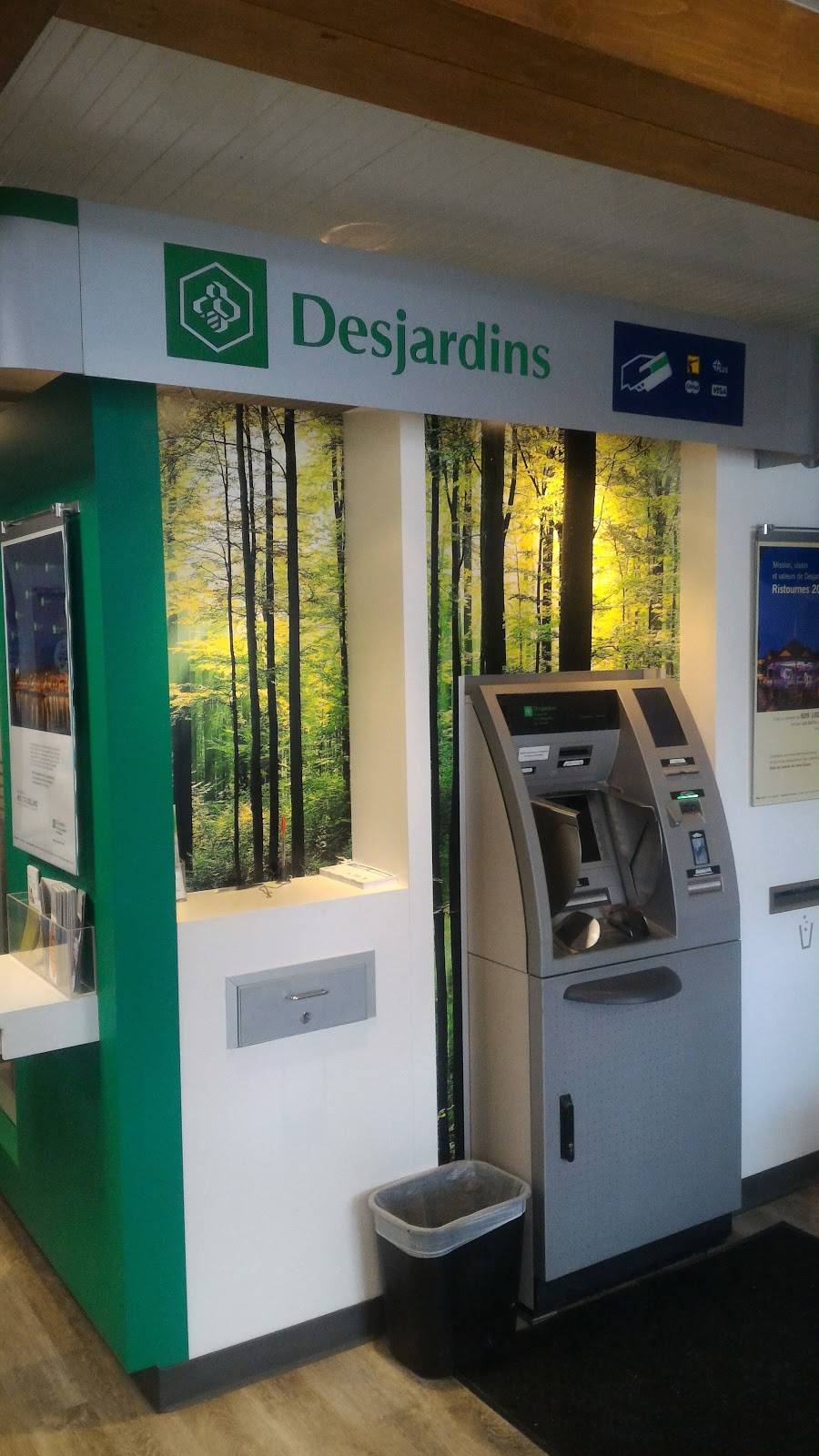 Magasin General | bakery | 454 Rue Principale, Piopolis, QC G0Y 1H0, Canada | 8195833030 OR +1 819-583-3030