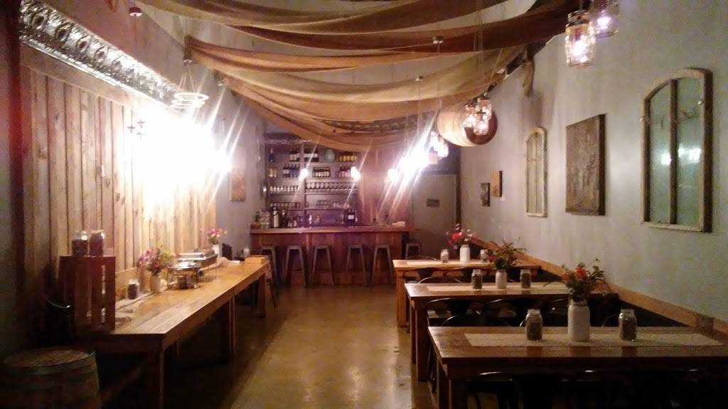 Local Roots | restaurant | 15 E Olentangy St, Powell, OH 43065, USA | 6146028060 OR +1 614-602-8060