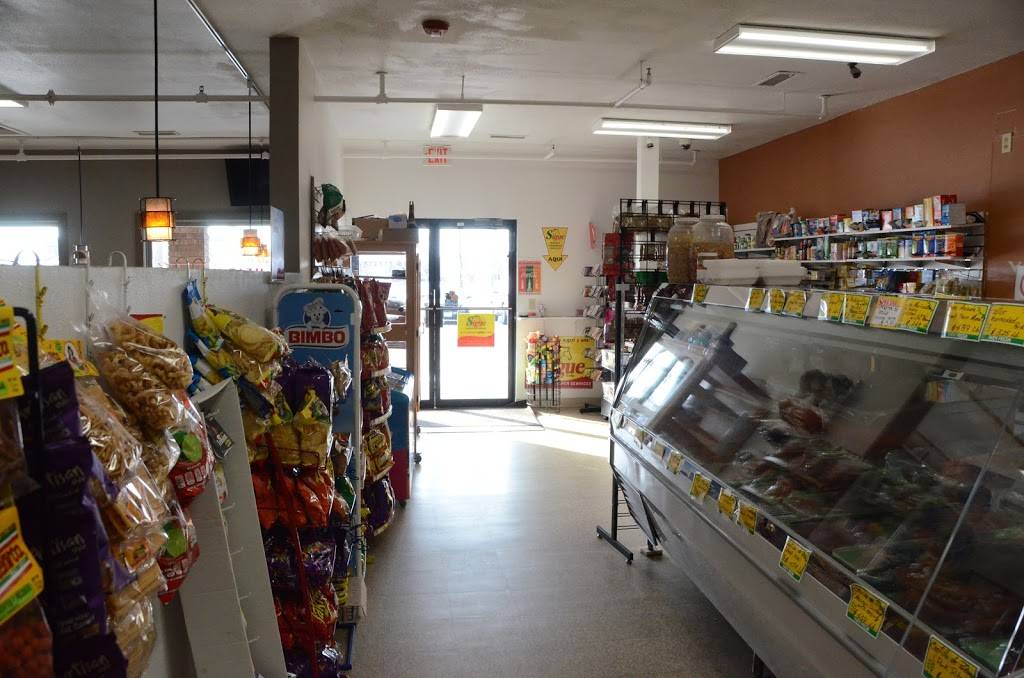 La Regia Taqueria | restaurant | 436 Hwy 1 W, Iowa City, IA 52246, USA | 3193418226 OR +1 319-341-8226