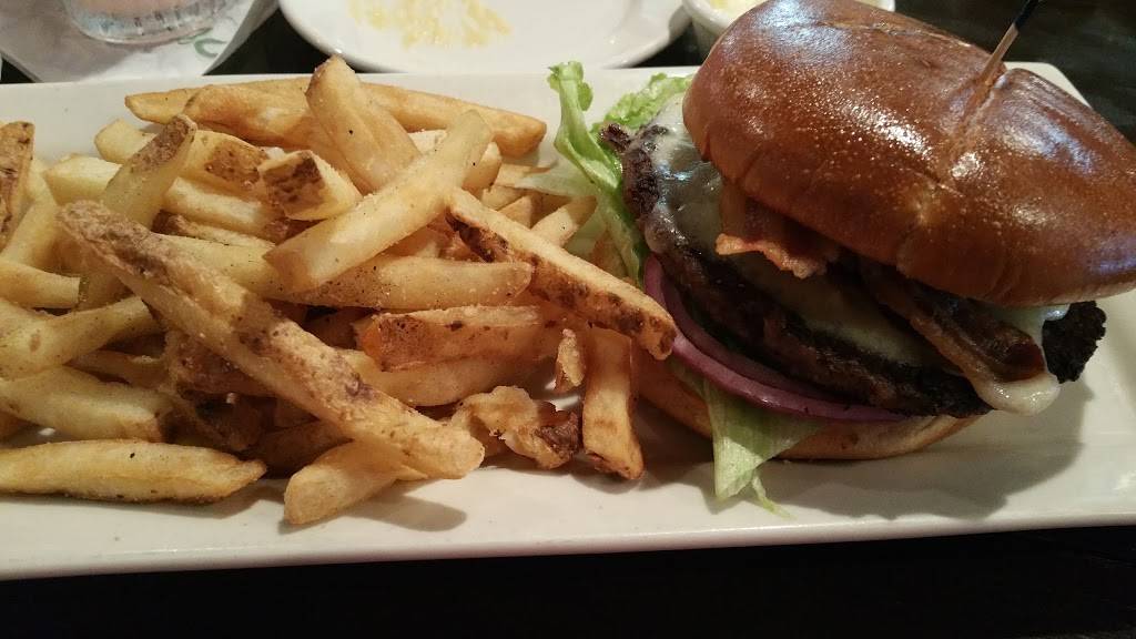 OCharley’s Restaurant & Bar | restaurant | 1920 N Eastman Rd, Kingsport, TN 37664, USA | 4232468868 OR +1 423-246-8868