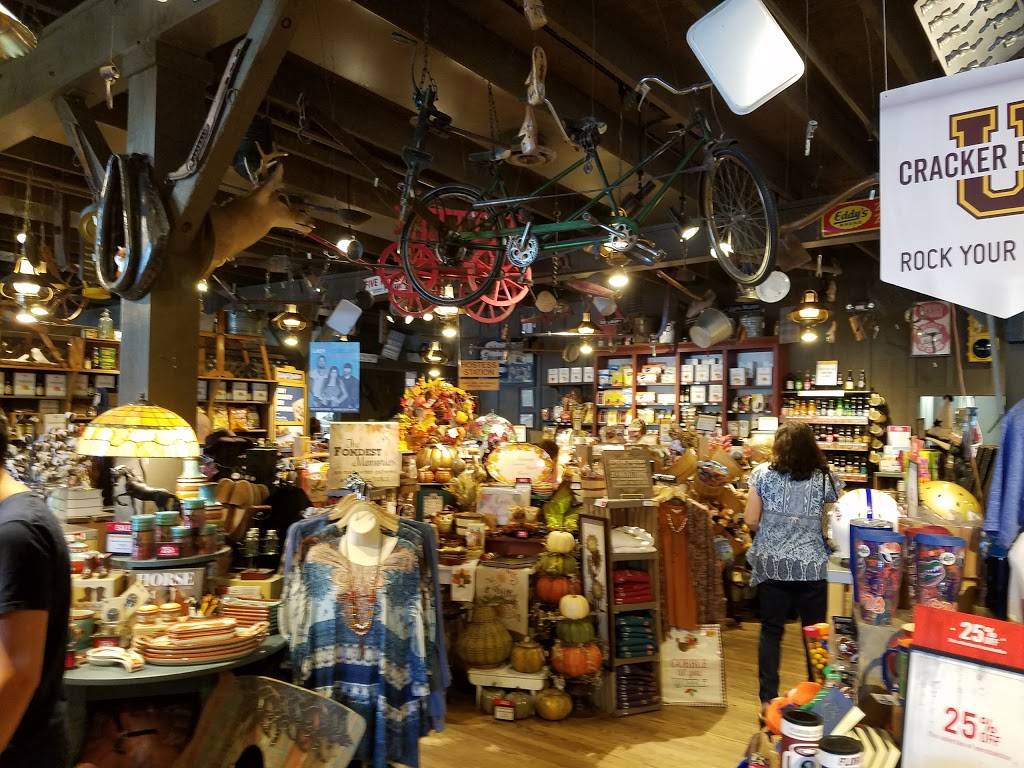 Cracker Barrel Old Country Store | restaurant | 200 Hickman Dr, Sanford, FL 32771, USA | 4073241020 OR +1 407-324-1020