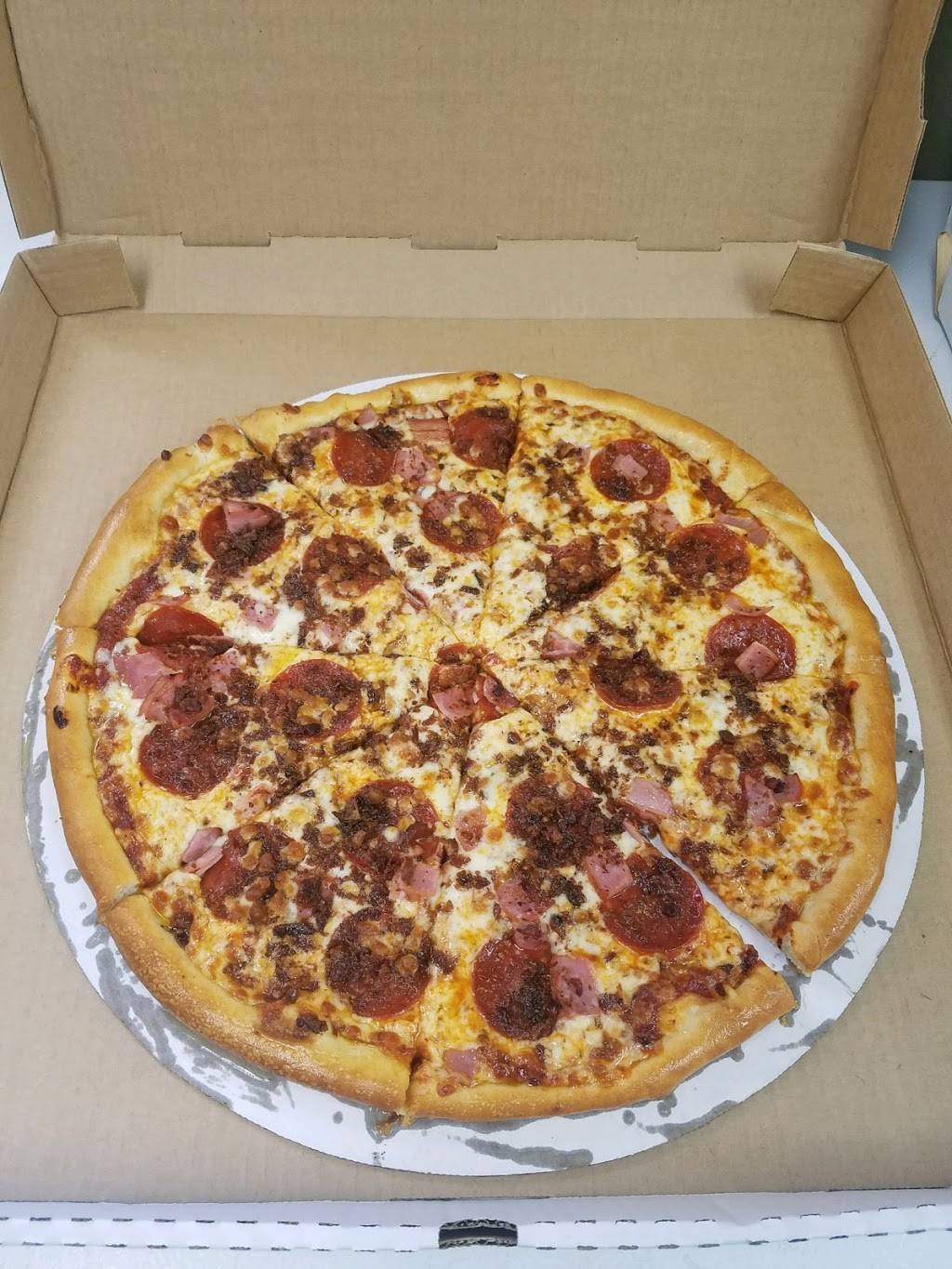 Moose du Nord / Tri-Lakes Pizza 2019 | meal delivery | 23981 Co Rd 98, McMillan, MI 49853, USA | 9065863310 OR +1 906-586-3310