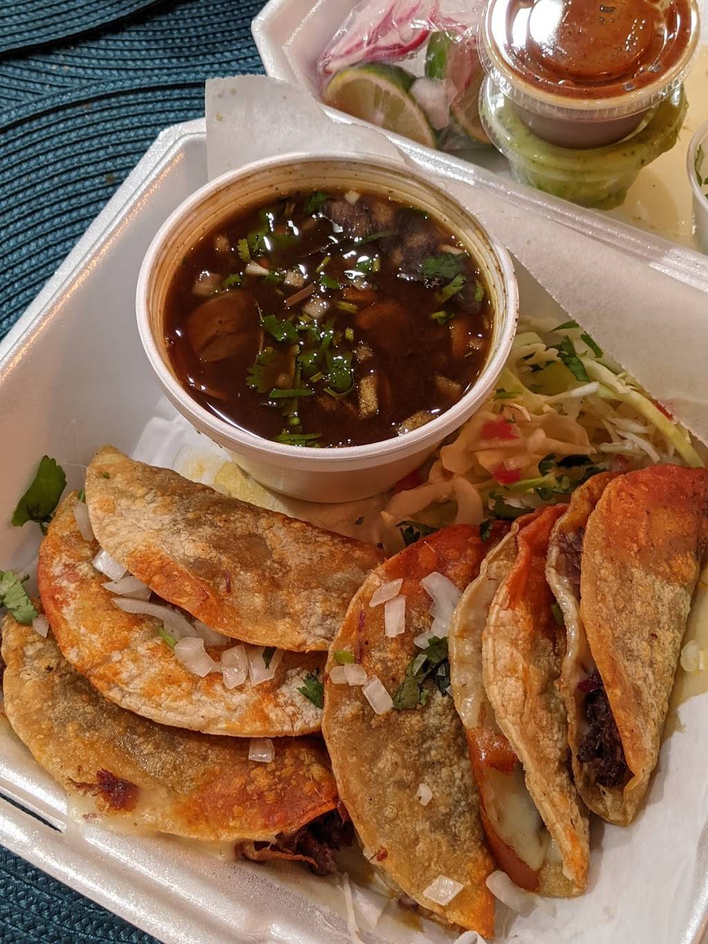 TEXAS BEBES QUESOBIRRIA | restaurant | 55 N Barron Blvd, Grayslake, IL 60030, USA | 2248172349 OR +1 224-817-2349