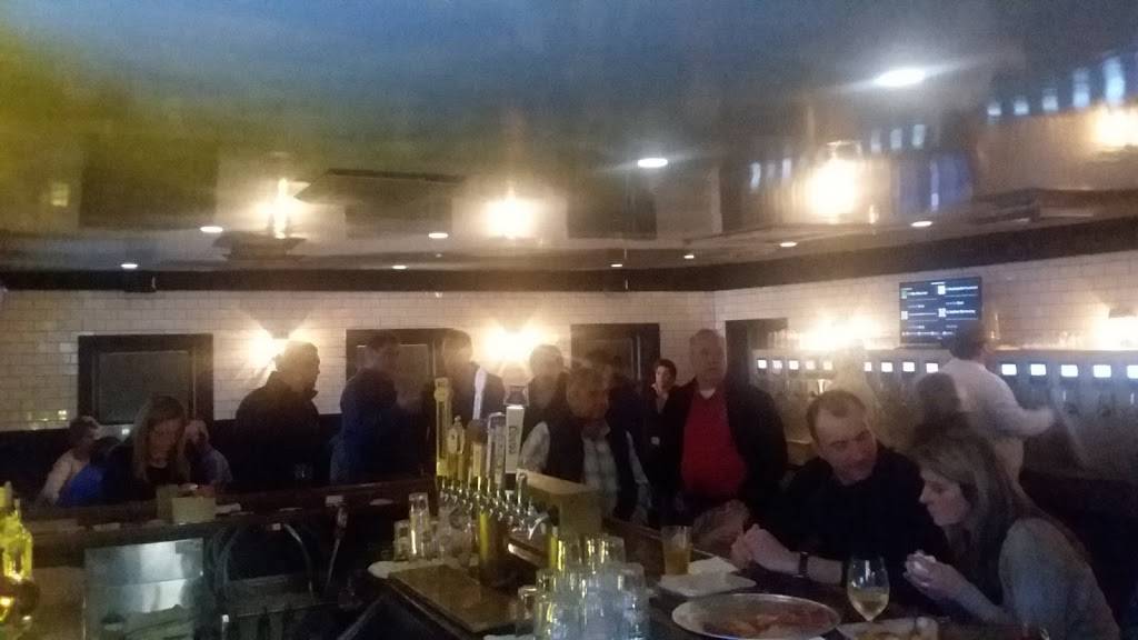 The Five Chairs | restaurant | 355 Pittsfield Rd, Lenox, MA 01240, USA | 4135517299 OR +1 413-551-7299