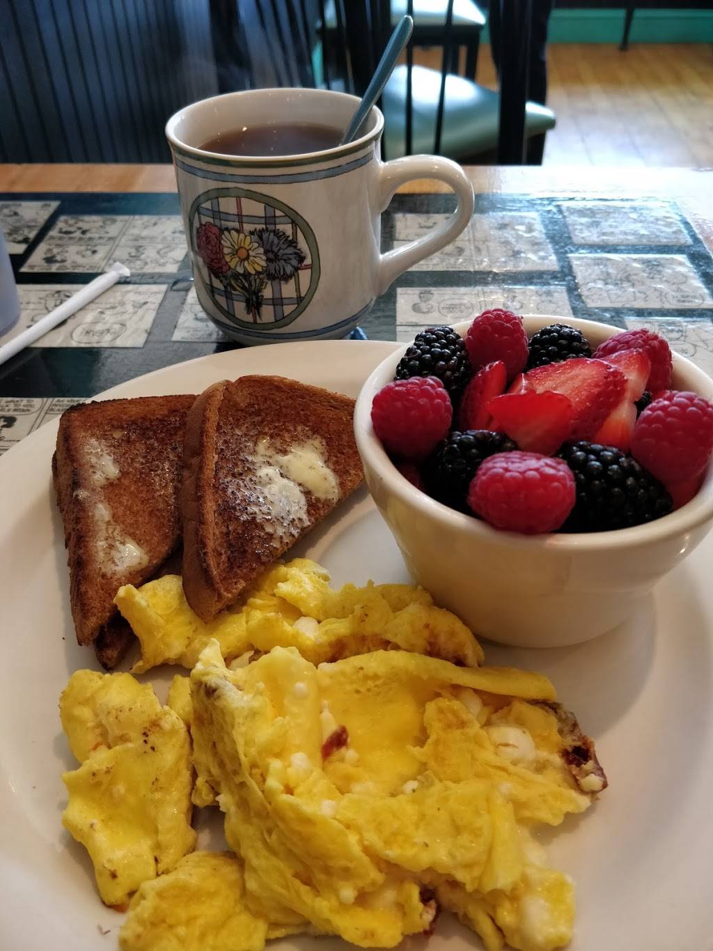 Allston Diner | restaurant | 431 Cambridge St, Allston, MA 02134, USA | 6172088741 OR +1 617-208-8741