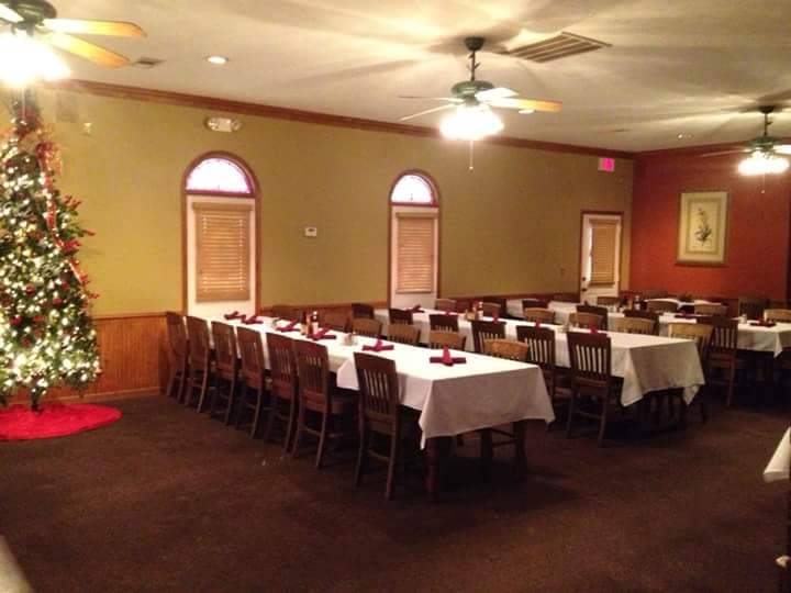 Golden Horn Steak and Seafood Restaurant | restaurant | 5286 N Frontage Rd, Columbus, MS 39701, USA | 6623284509 OR +1 662-328-4509