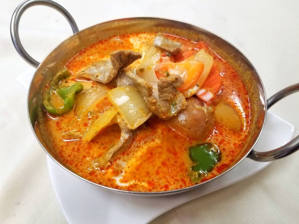 Nine Elephants | restaurant | 20-22 W Market St, Corning, NY 14830, USA | 6076547089 OR +1 607-654-7089