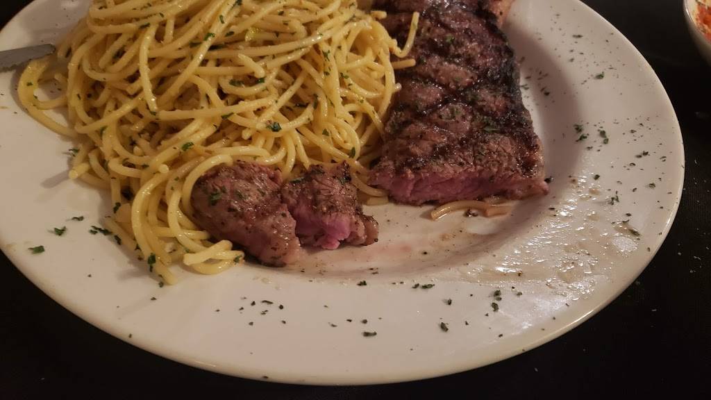 Wades Pastabilities | restaurant | 2315 West Ave, Ashtabula, OH 44004, USA | 4402619023 OR +1 440-261-9023