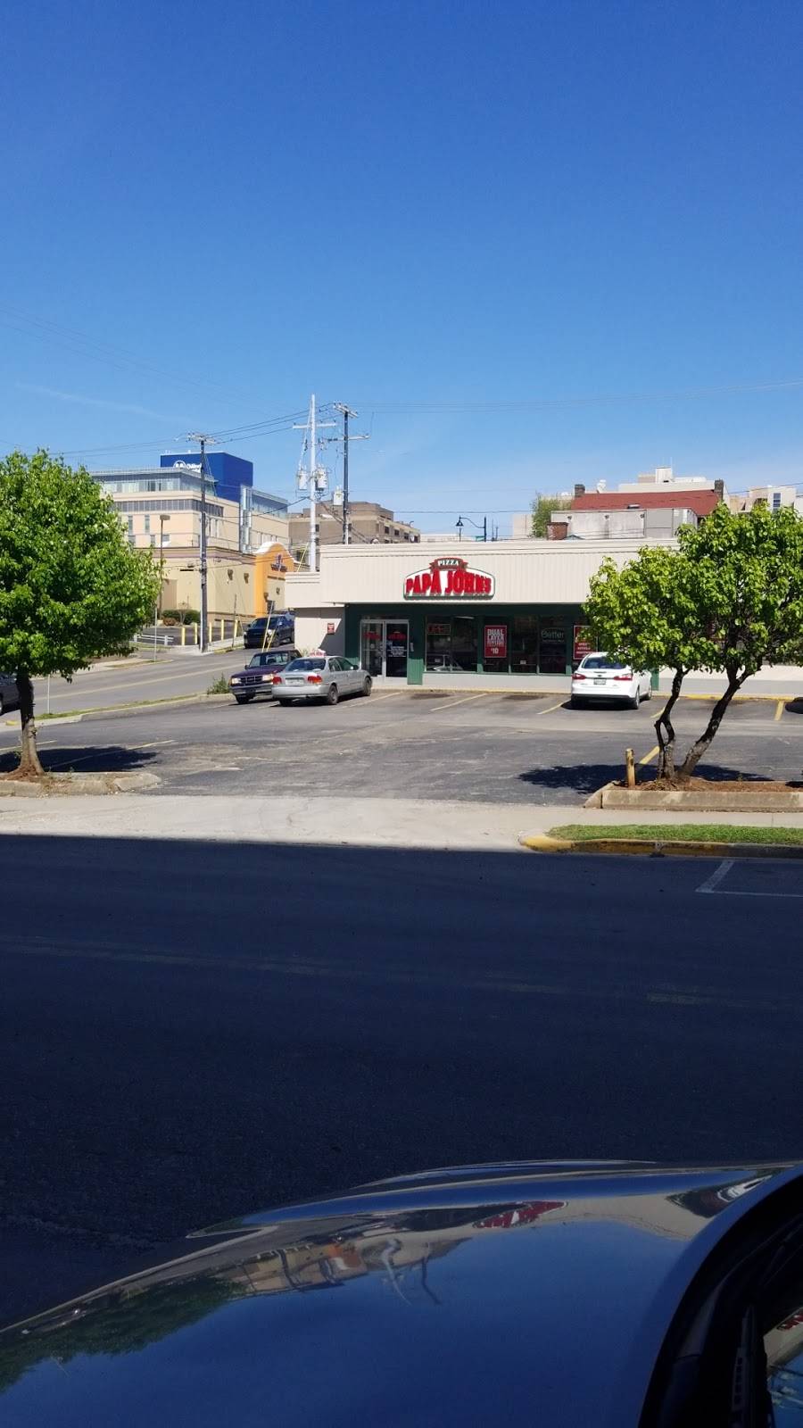 Papa Johns Pizza | restaurant | 1819 Lake Ave, Knoxville, TN 37916, USA | 8655227272 OR +1 865-522-7272