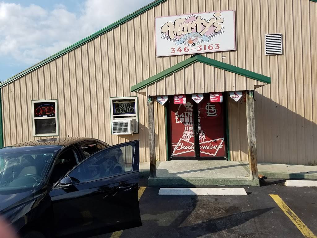 Martys | restaurant | 1162 S Business Highway 5, Camdenton, MO 65020, USA | 5733463163 OR +1 573-346-3163