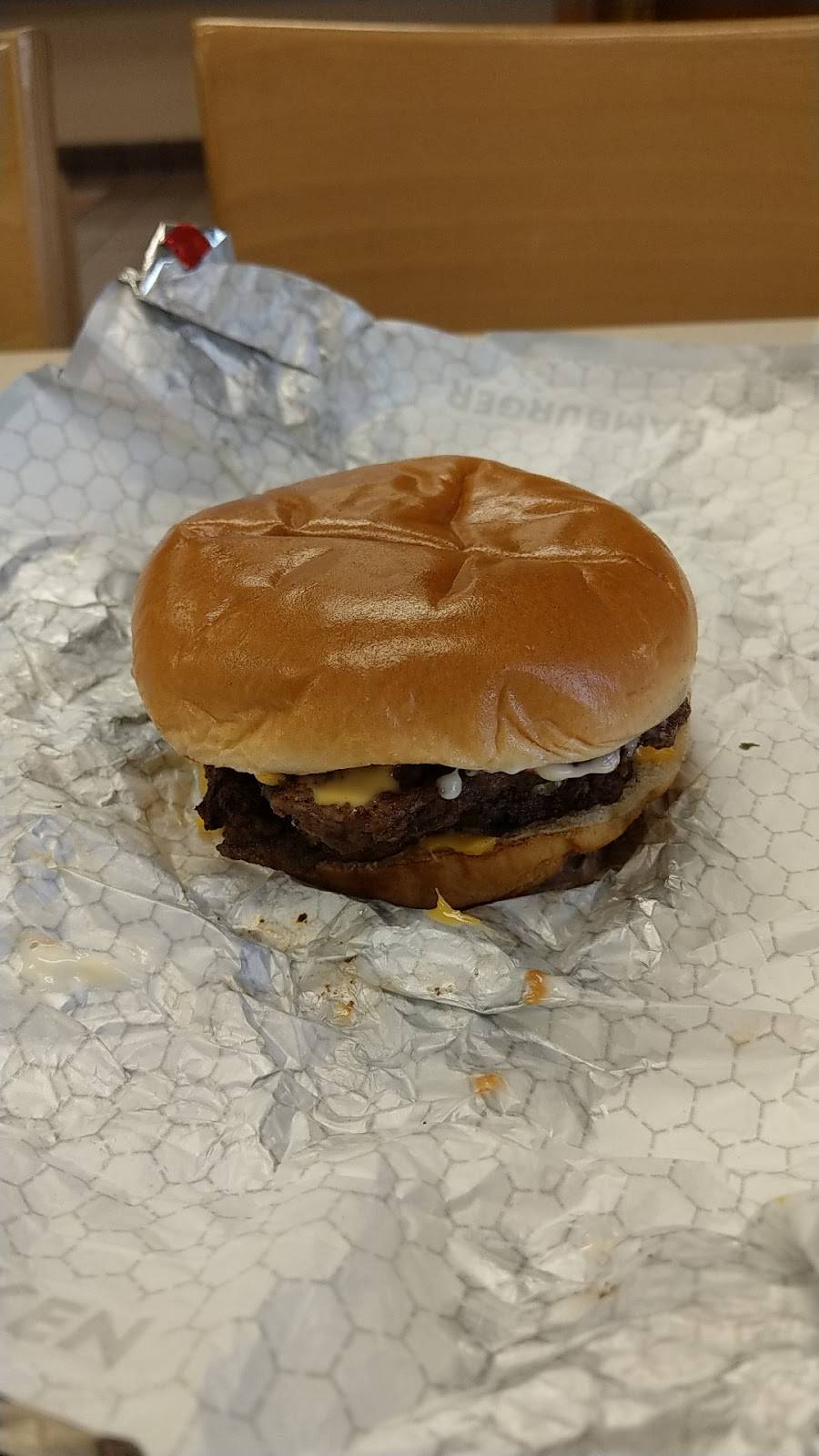 Wendys | restaurant | 1595 Lee St, Des Plaines, IL 60018, USA | 8478275586 OR +1 847-827-5586