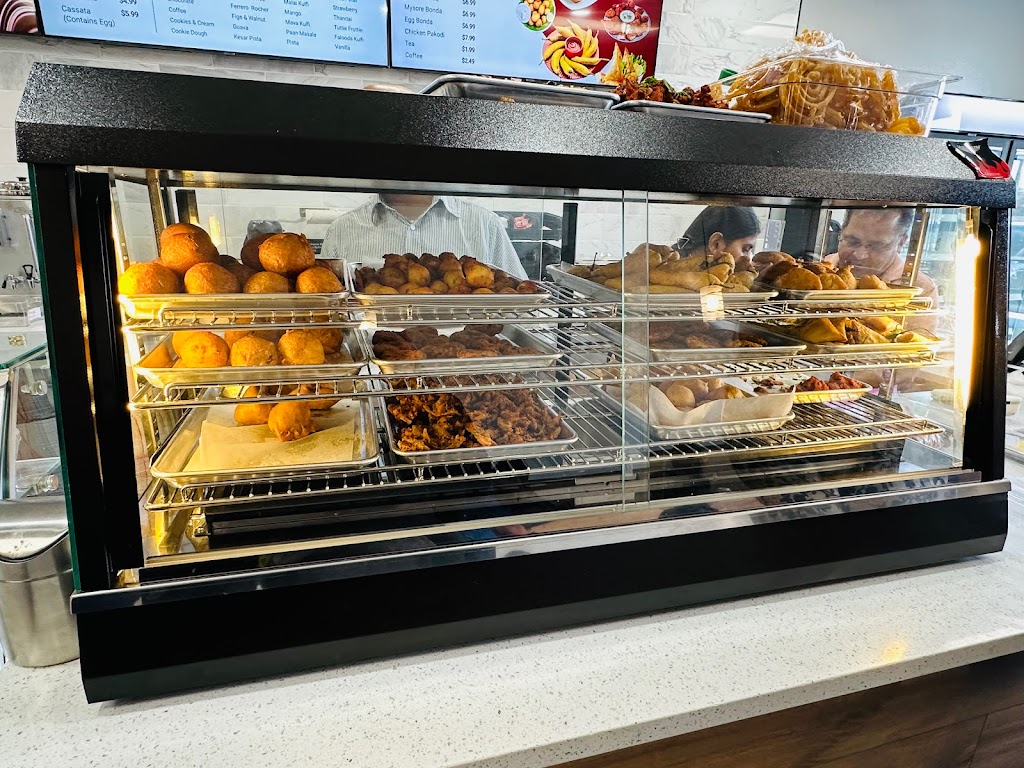 Aahar Cafe & Kwality Ice Cream - Farmington Hills | meal takeaway | 35562 Grand River Ave, Farmington Hills, MI 48335, USA | 2484794944 OR +1 248-479-4944