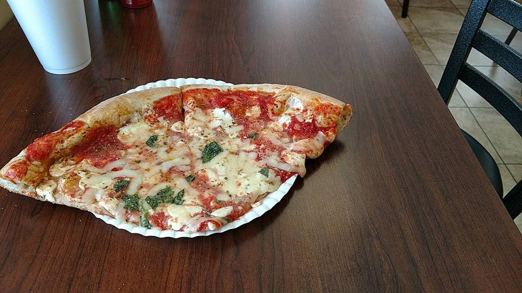 Antonios Pizza | restaurant | 45 Luzerne Ave, West Pittston, PA 18643, USA | 5706544517 OR +1 570-654-4517