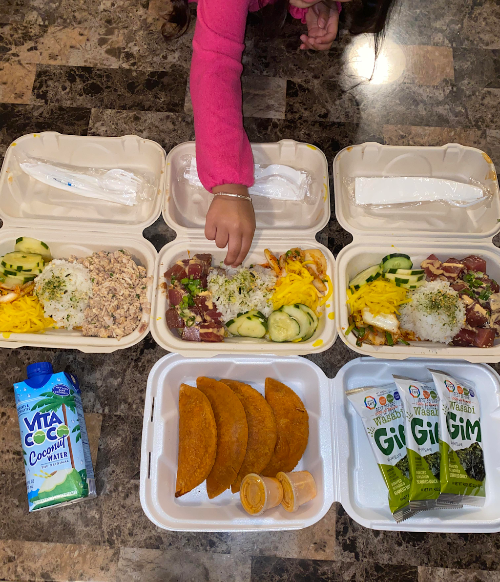 Más Pika! | restaurant | 1 S Grady Way, Renton, WA 98057, USA | 2539814637 OR +1 253-981-4637