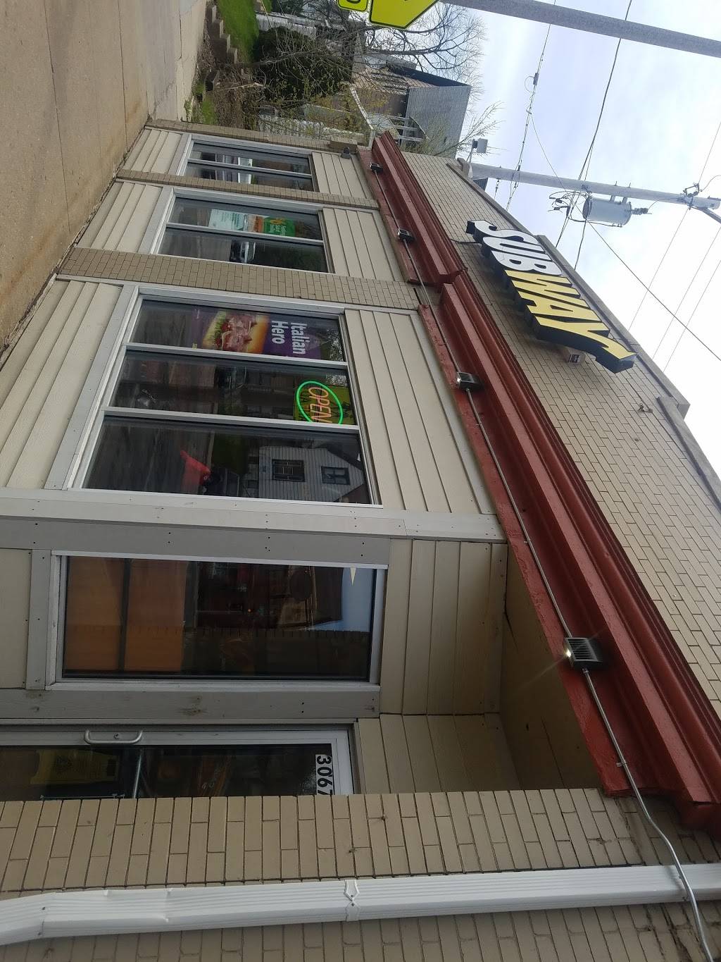 Subway | restaurant | 3067 N Holton St, Milwaukee, WI 53212, USA | 4142048880 OR +1 414-204-8880