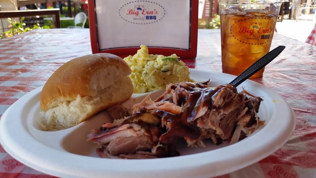 Big Erns BBQ | restaurant | 707 Fremont St, Las Vegas, NV 89101, USA | 7028347845 OR +1 702-834-7845
