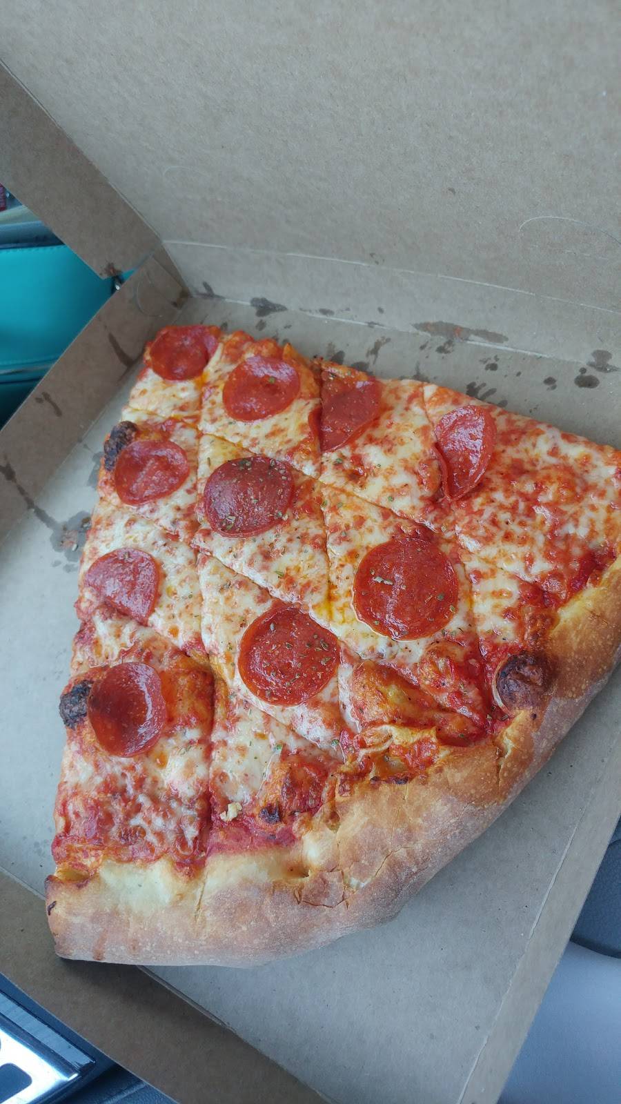 Arizona Pizza Company | restaurant | 4955 N Sabino Canyon Rd, Tucson, AZ 85750, USA | 5202997311 OR +1 520-299-7311