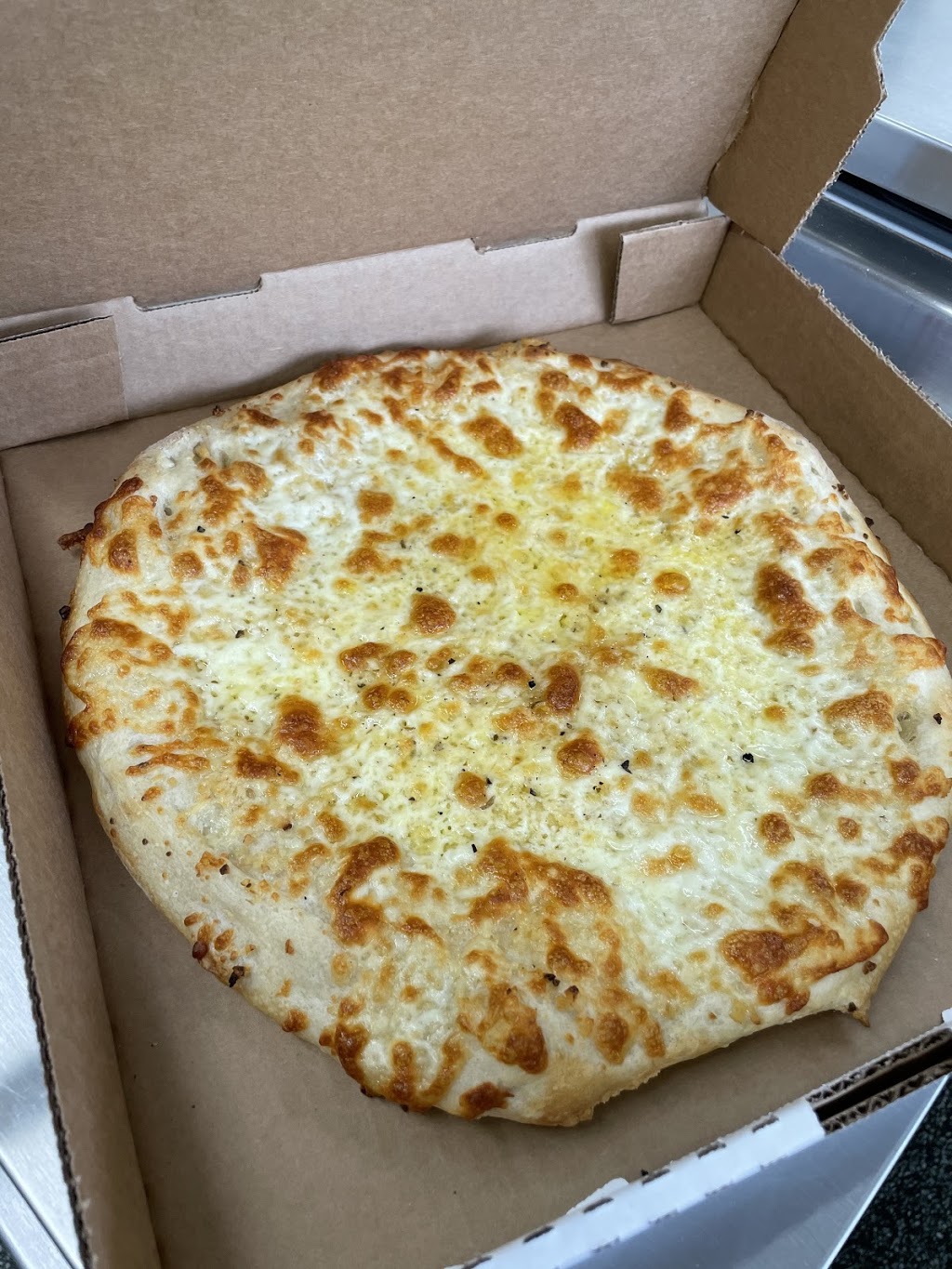 Hometown Pizzeria Syracuse | restaurant | 615 Wolf St, Syracuse, NY 13208, USA | 3154722522 OR +1 315-472-2522