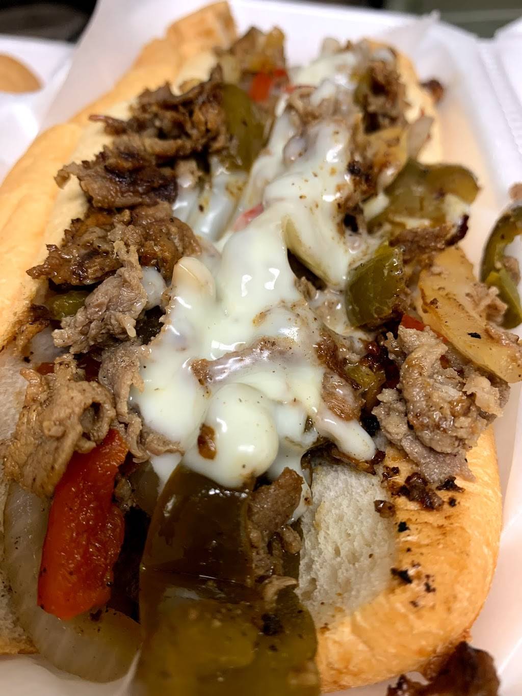 Phillycheesesteakcafe | restaurant | 3115 Western Branch Blvd #118, Chesapeake, VA 23321, USA | 7576063941 OR +1 757-606-3941