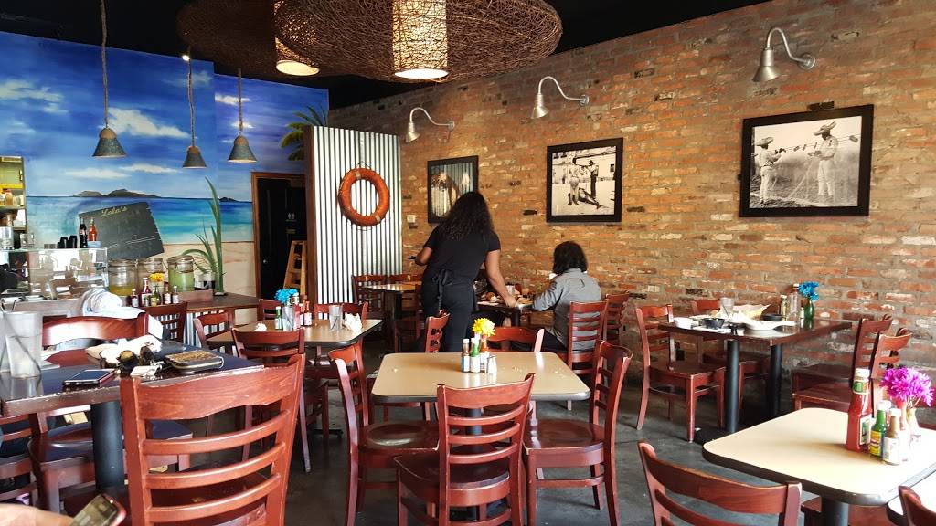 Lolas Baja Tacos | restaurant | 17027 Chatsworth St, Granada Hills, CA 91344, USA | 8183684265 OR +1 818-368-4265