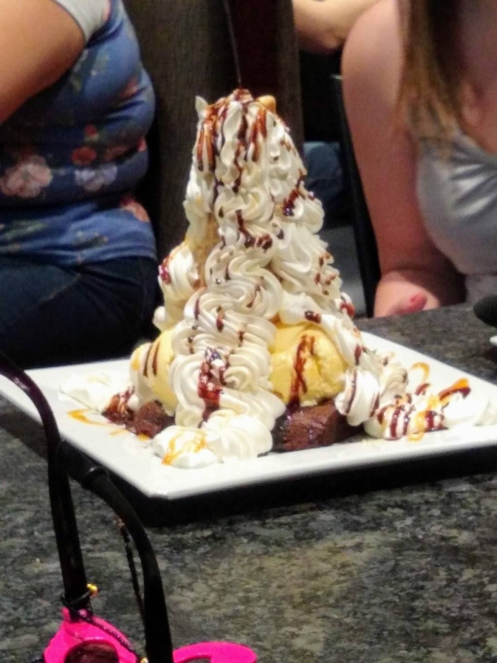 Black Rock Bar & Grill | restaurant | 5001 Monroe St, Toledo, OH 43623, USA | 4197207625 OR +1 419-720-7625