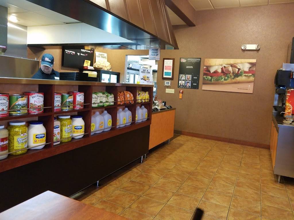 Penn Station East Coast Subs | meal takeaway | 4007 N Main St, Mishawaka, IN 46545, USA | 5742178093 OR +1 574-217-8093