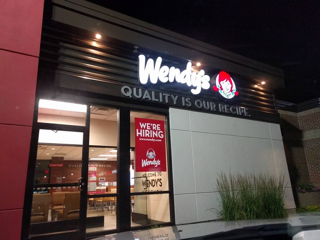 Wendys | restaurant | 2433 N Richmond Rd, McHenry, IL 60051, USA | 8153850154 OR +1 815-385-0154