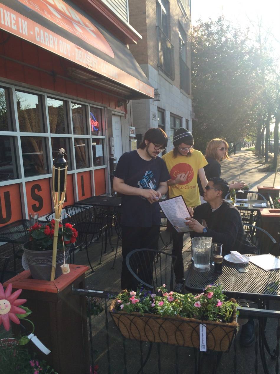 Sakura | meal delivery | 2507 W Fullerton Ave, Chicago, IL 60647, USA | 7737724412 OR +1 773-772-4412