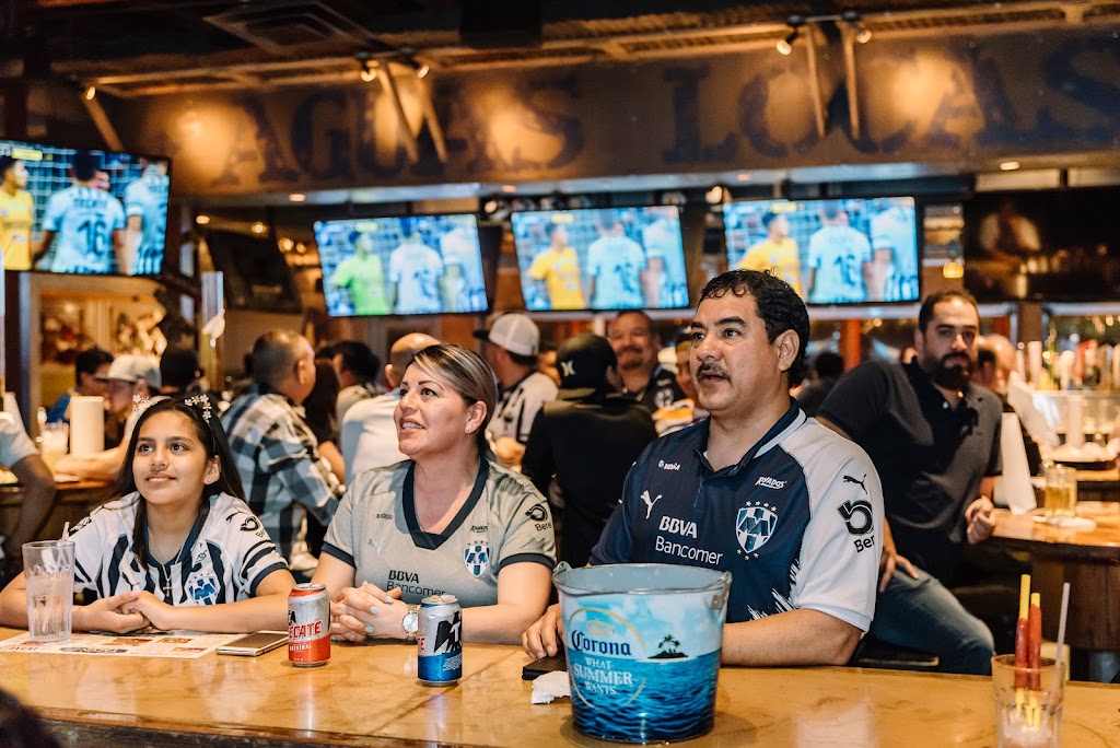 Ojos Locos Sports Cantina - Brownsville | restaurant | 3100 N Expressway 83, Brownsville, TX 78526, USA | 9563382861 OR +1 956-338-2861