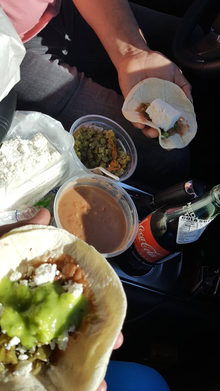 Tortilleria Zacatecas | restaurant | 50 Aldine Bender Rd #145, Houston, TX 77060, USA | 2814483500 OR +1 281-448-3500