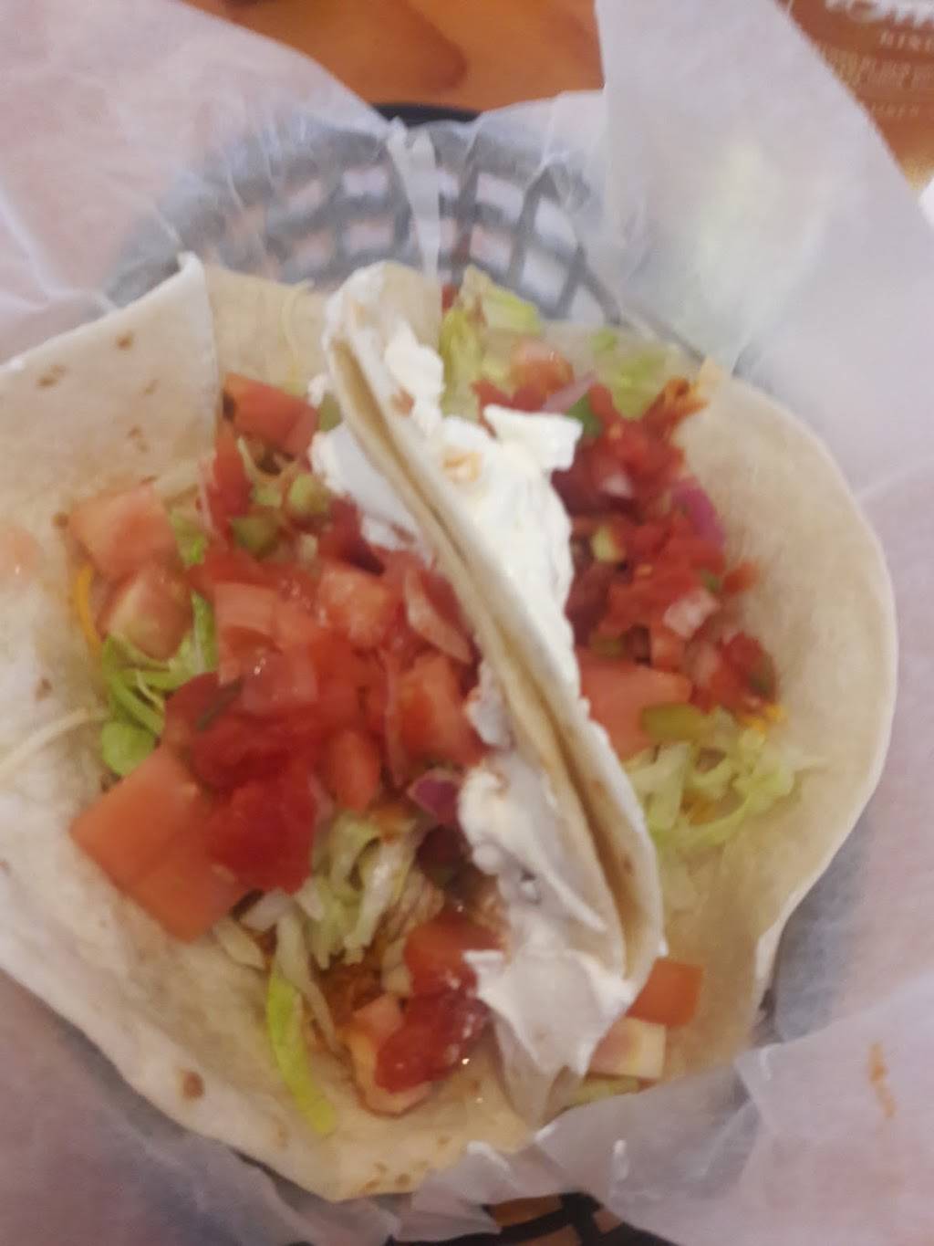 Trains Tavern | restaurant | US-202, Lebanon, ME 04027, USA | 2074576032 OR +1 207-457-6032