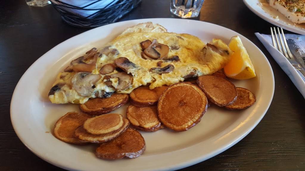 Stefan Grill | cafe | 7101 Santa Fe Dr, Hodgkins, IL 60525, USA | 7085790621 OR +1 708-579-0621