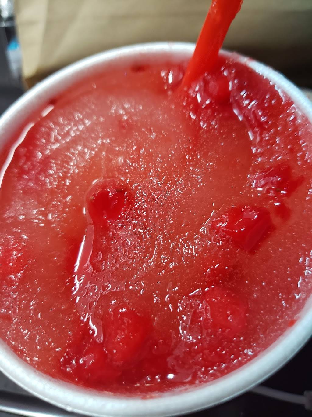 Sonic Drive-In | restaurant | 263 W Shaw Ave, Clovis, CA 93612, USA | 5593229600 OR +1 559-322-9600